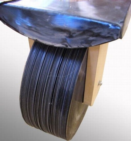record_table_wheels.jpg