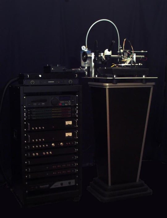 vinylrecorder-2.jpg