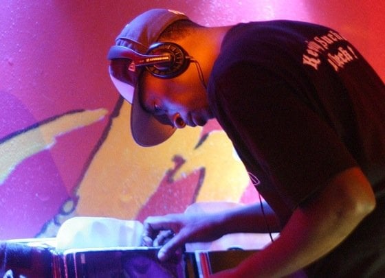 pete_rock_digging.jpg